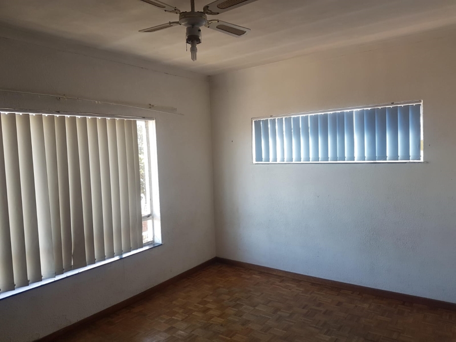 To Let 2 Bedroom Property for Rent in Richmond Estate Western Cape
